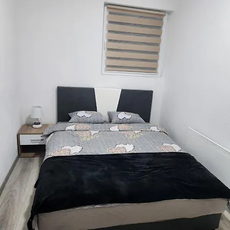 Apartament Lux *